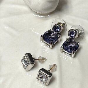 SWAROVSKI RHINESTONE POST EARRINGS (2)